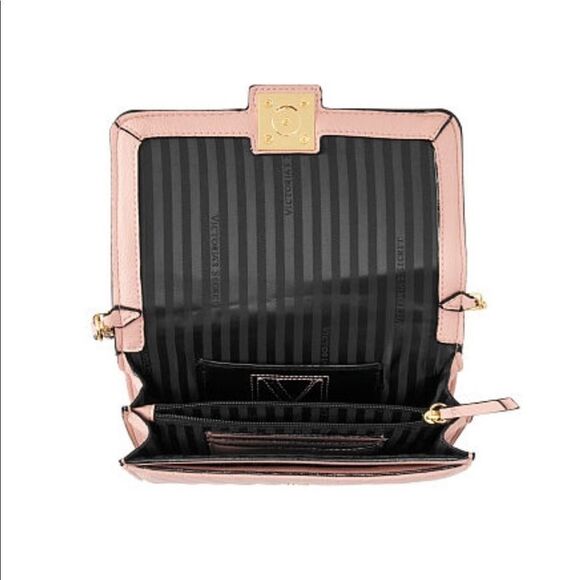 VICTORIA'S SECRET SMALL CROSSBODY BAG - Picture 3 of 3